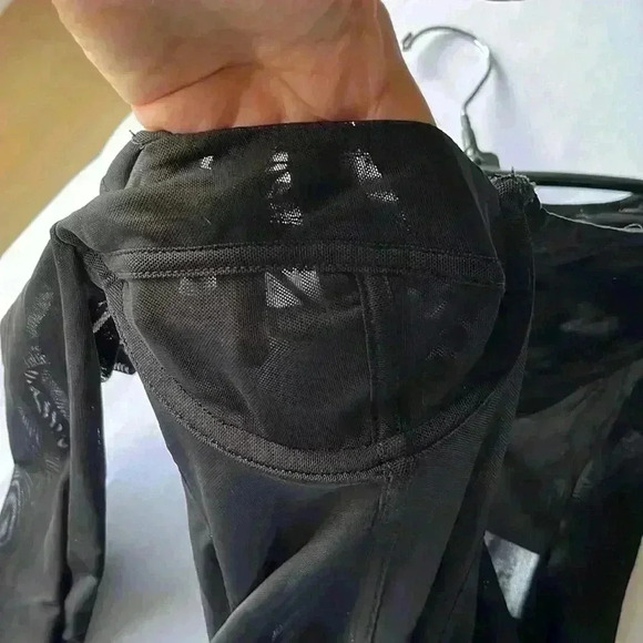 Princess Polly Sheer Black See Thru Mesh Bodysuit Long Sleeve Sz 8 Medium - Picture 10 of 13